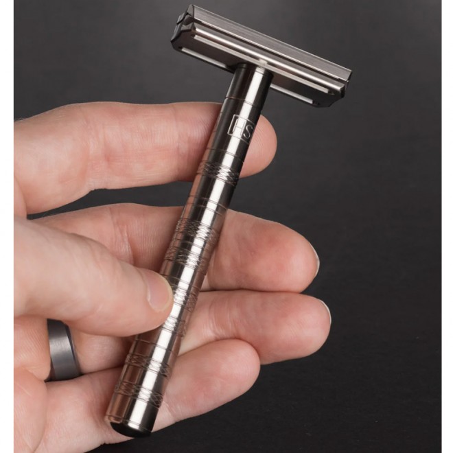 Станок для гоління Henson Ti22 - Medium Safety Razor - Titanium ++