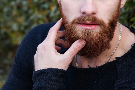 Як справитися зі свербінням бороди засобами по догляду в домашніх умовах?