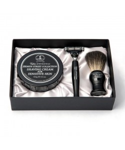 Подарунковий набір для гоління Taylor of Old Bond Street Shaving Brush, Mach 3 Razor & Jermyn Street Collection Shaving Cream 150 г