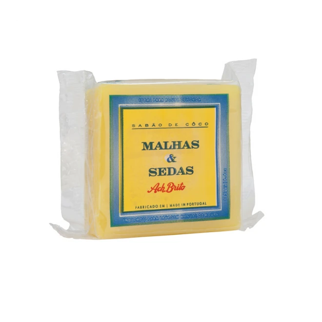 Мило кокосове для ручного прання Ach. Brito Malhas & Sedas Soap 125 г