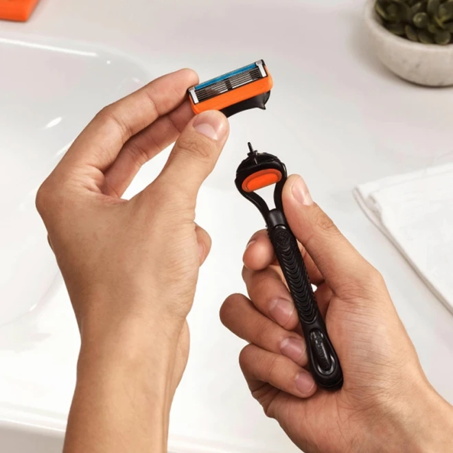 Станок для гоління Gillette Fusion 5