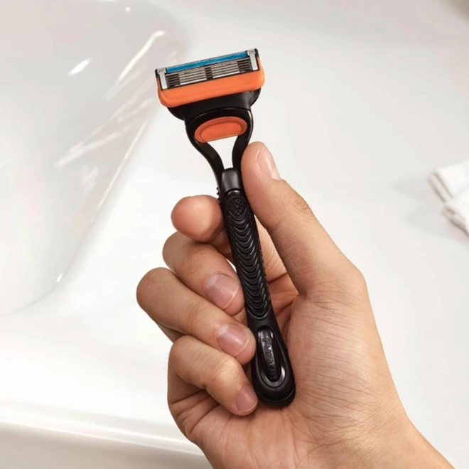 Станок для гоління Gillette Fusion 5