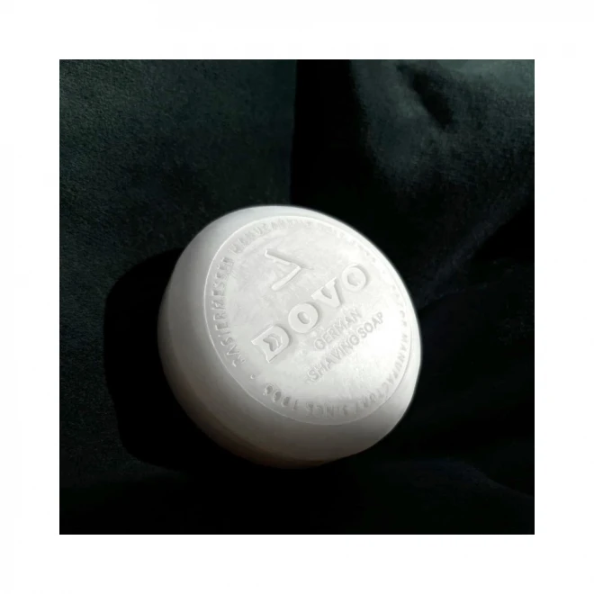 Мило для гоління DOVO Skulls & Bones 150 г – ручна робота (Німеччина), стабільна піна та баланс зволоження | для класичного вологого гоління