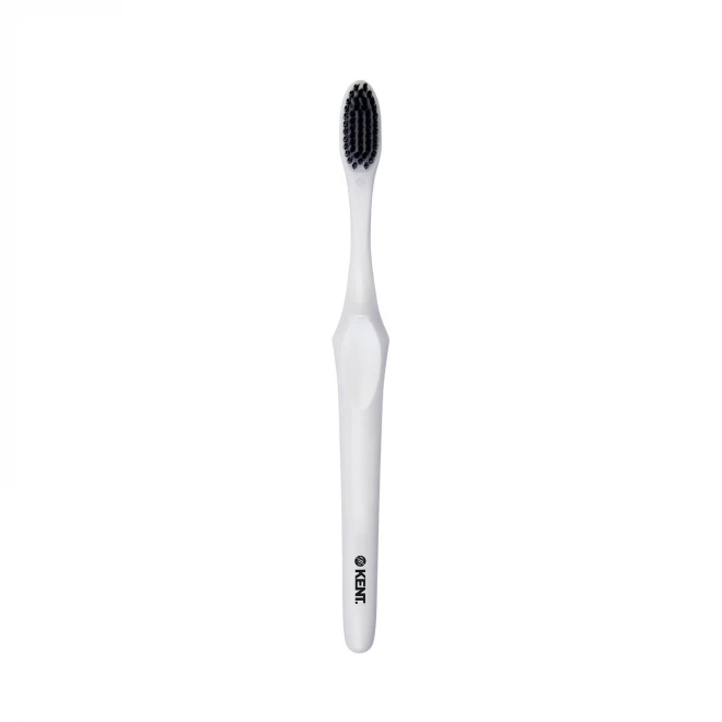 Зубна щітка Kent SMILE Silver and Charcoal Infused — відбілювання та антибактеріальний ефект