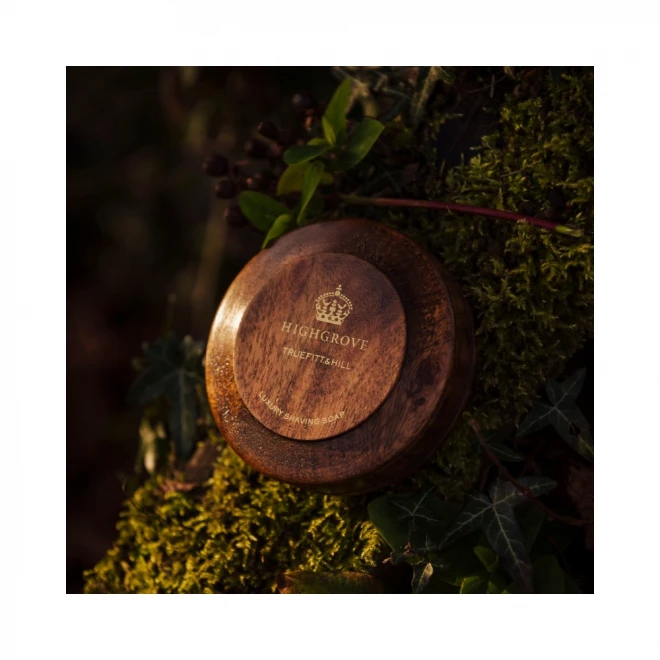 Мило для гоління Truefitt & Hill Highgrove Luxury Shaving Soap у дерев'яній чаші 100 г – класика догляду | Barbercompany