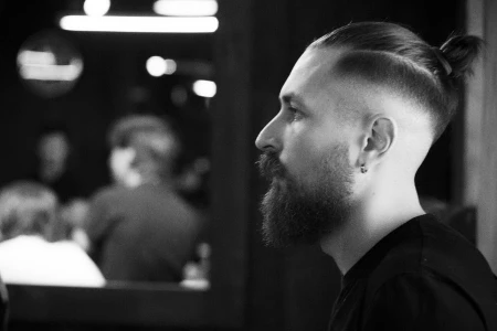 Найкращі чоловічі зачіски 2024 року